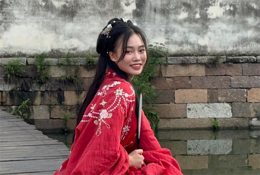杨芳草——中国地质大学（武汉）